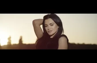 Carmen de la Salciua – Noapte buna iubi (Originala 2019)