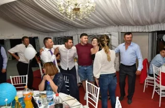 Daniela Cimpoeru – Colaj Hore si Sarbe BOMBA 2022