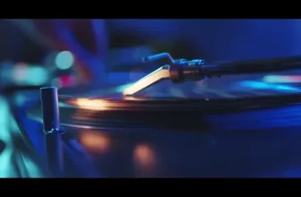 Elemer – GirlBoss